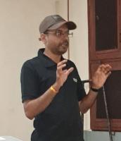 Speaker Aniruddha Bokil VU3FML